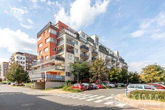 Beautiful, bright apartment 3+kk with an area of 86m2 with loggia (+8.6m2) on the 4th floor in…