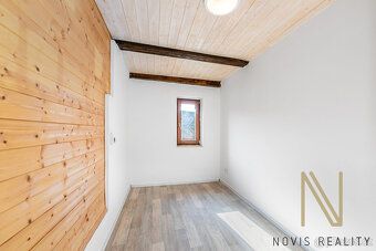 Nabízíme k prodeji rodinný dům v klidné části obce Honezovic