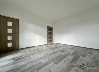 Ref #00929-1 We offer for rent a bright and very cozy apartment
