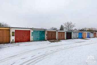 Naše společnost Vám nabízí k pronájmu garáž na sídlišti Hutn