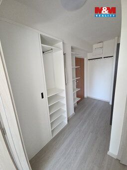Nabízíme dlouhodobý podnájem bytu 2+1 o velikosti 46m2 s lod