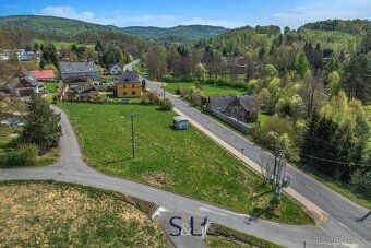 Ev.č. 01605 Prodej stavebního pozemku 1 045 m² – Mníšek u Li