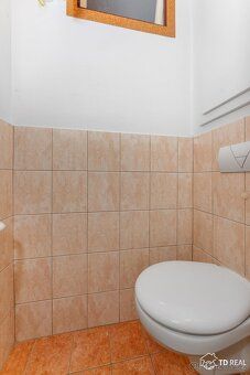 Ref. No. 01013 We offer for sale a nice brick apartment in a pleasant environment with layout…