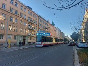 Ref. No. 02877 We offer rental of space in a double room furnished