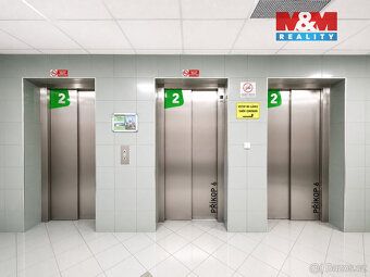 Nově v nabídce - obchodní prostory v centru Brna - pasáž IBC