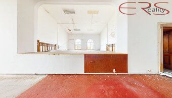 Ev.č. 00596 Nabízíme k prodeji výrazný secesní objekt o celk