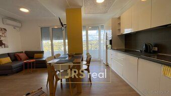 Ev.č. 00075-1 Exkluzivní investiční apartmán 140 m² s panora