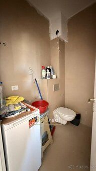 Ev.č. 00116-2 Nabízíme k prodeji moderní apartmán o dispozic