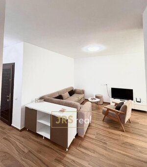Ev.č. 00115-1 Nabízíme ke koupi útulný apartmán o dispozici 