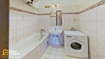 Ev.č. 14342 Světlý byt 3+kk, 60 m² s balkónem – ideální k re