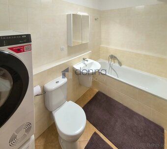 Nabízíme k prodeji byt o dispozici 1+kk/L, plocha 34m2, situ