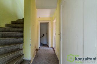 Ev.č. 01080 Prodej rodinného domu se zahradou a garáží - Sle