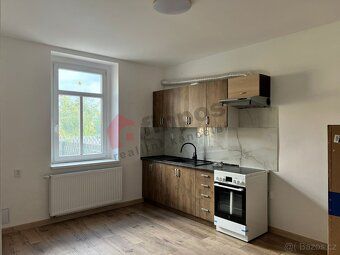 Nabízíme pronájem moderního, světlého bytu o rozloze 39 m², 