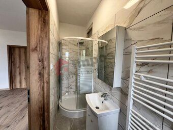 Nabízíme pronájem moderního, světlého bytu o rozloze 39 m², 