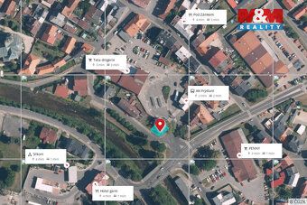 Pozemek o velikosti 225 m² se nachází v centru Frýdlantu v p