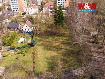 Nabízíme ke koupi mírně svažitý pozemek v žádané lokalitě Ja
