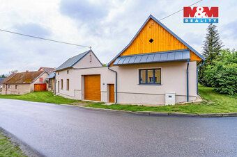 Farmhouse with soul and exceptional potential in a quiet area