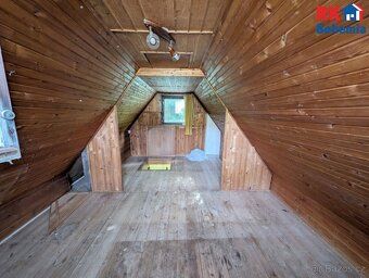 We offer for sale a cottage in a quiet and picturesque location of Dolní