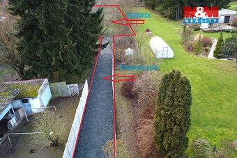 Nabízíme k prodeji pozemek o rozloze 2021 m² v katastrálním 