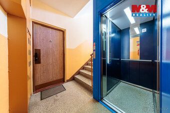 Nabízíme slunný byt k prodeji ve 4. patře zatepleného domu s