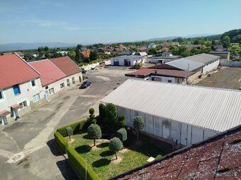 Prodej areálu v Otvicích plocha pozemku 5866m2 Informace na 