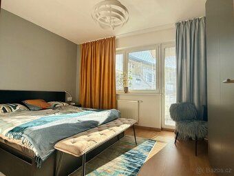 We offer for sale an upscale sunny apartment 3+kk with garage in Ostrava's prestigious…