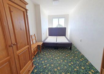Nabízíme k pronájmu světlý byt 2+1 o velikosti 50 m² v Praze