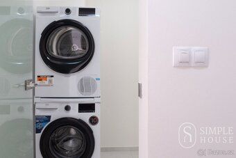 We offer for long-term rent an exceptional apartment of layout 3
