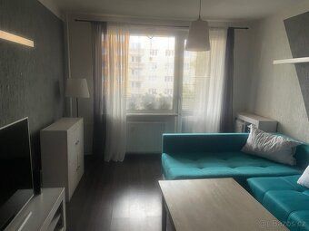 I offer for sale an apartment of size 3+1/L in cooperative ownership on the 4th floor.