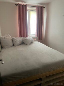I offer for sale an apartment of size 3+1/L in cooperative ownership on the 4th floor.