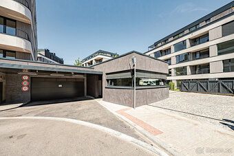 ID: G1268
Nabízíme k dlouhodobému pronájmu nový, moderní byt
