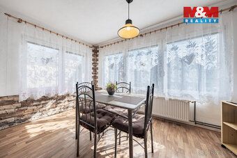 Nabízím k prodeji útulný rodinný dům s užitnou plochou 246 m