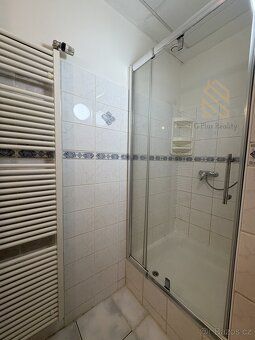 Nově nabízíme k pronájmu velmi prostorný mezonetový byt o di