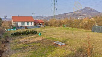 Looking for a place where countryside tranquility meets proximity to nature and excellent city access?