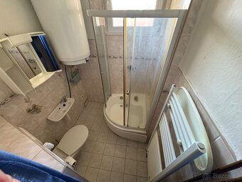 Nabízím k pronájmu krásný byt 2+1 o rozloze 50 m², který se 