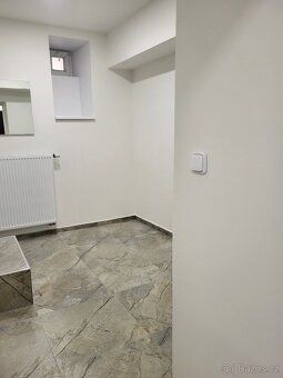 Looking for space for group exercises, workshops, lectures