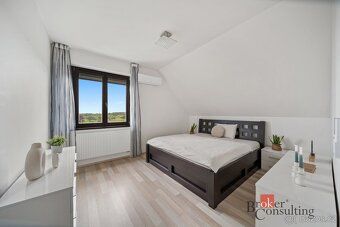 Family house 5+kk in Lidice near Prague with beautiful corner plot