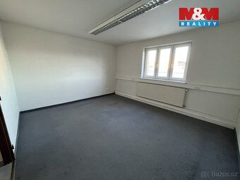 Oferujemy do wynajęcia zestaw 11 przestrzeni biurowych o