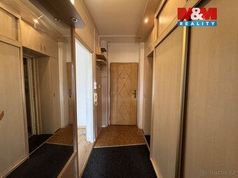 We offer for sale an apartment of layout 1+1 in private ownership located in a quiet area near Bělehrad Forest.
