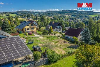 Nabízíme k prodeji atraktivní pozemek o rozloze 750 m² v kli