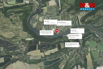 Nabízíme k prodeji krásnou zahradu o rozloze 2103 m² na břeh
