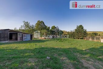 For sale: Building plot of land with total area of 1,810 m² in the town of Louny.