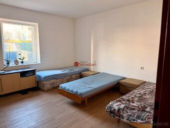 Nabízíme k prodeji skladovou halu v obci Ptice, okres Praha-