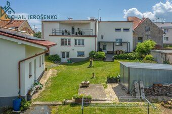 Multi-generational family house with investment potential in Kostelec