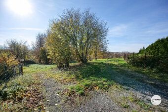Nabízíme k prodeji krásný stavební pozemek o rozloze 958 m² 