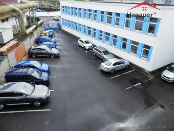 Nabízíme pronájem kanceláře o ploše 24,16 m2 ve 3. patře bud
