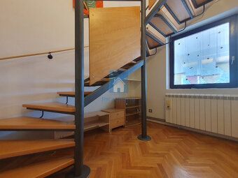 Nabízíme k prodeji mezonetový byt o velikosti 116 m² se čtyř