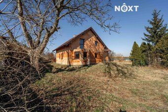 Just 42 km from Prague and 15 km from Mlada Boleslav, in the village of Bratronice district…