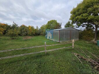 Nabízíme prodej krásného pozemku o rozloze 6 040 m². Část ja