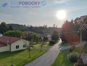 Are you a large family or just looking for a big, spacious and sunny house?